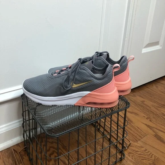 Womens Grey Air Max Motion 2 - Picture 2 of 10